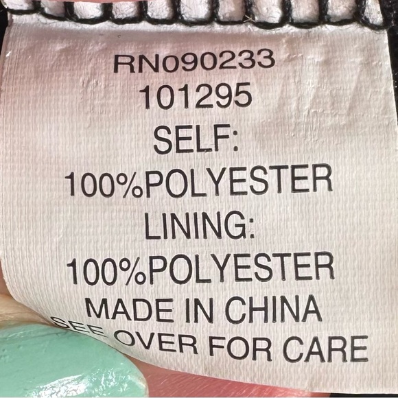 NWT Pacsun Beverly and Beck Black Lace Crop Top, size M square neck Y2K boho - Picture 16 of 16